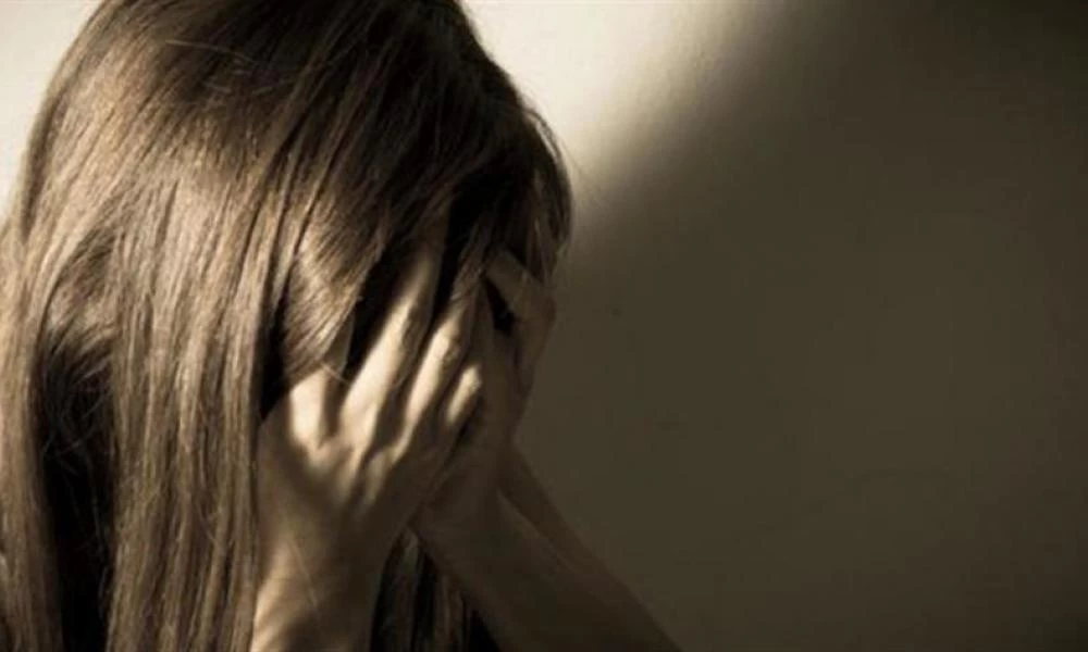 Βόλος: Γυναίκα υποδυόταν τον άνδρα μέσω διαδικτύου με θύμα μια...ανήλικη